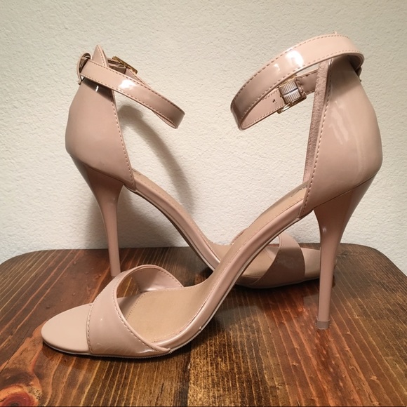 Mossimo from Target - Picture 2 of 15